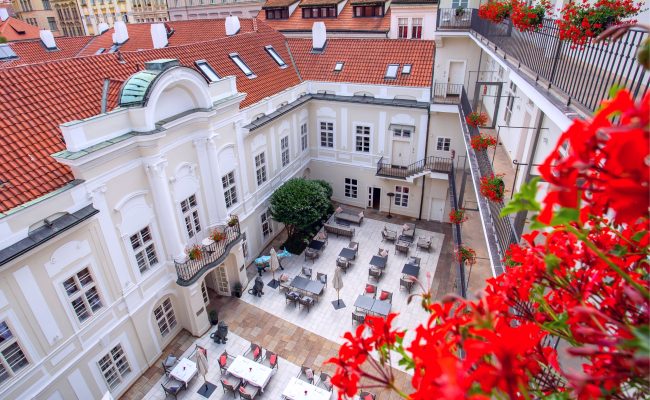Mozart-prague-hotel-private-courtyard